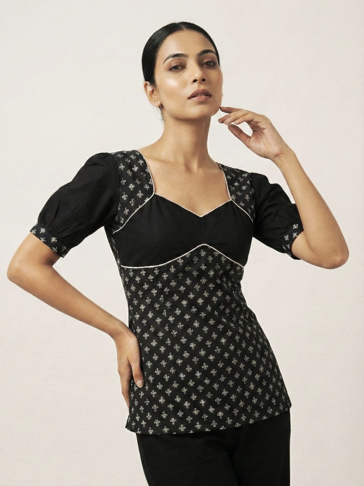 Black Printed Puff Sleeve Lace-Up Back Kurti